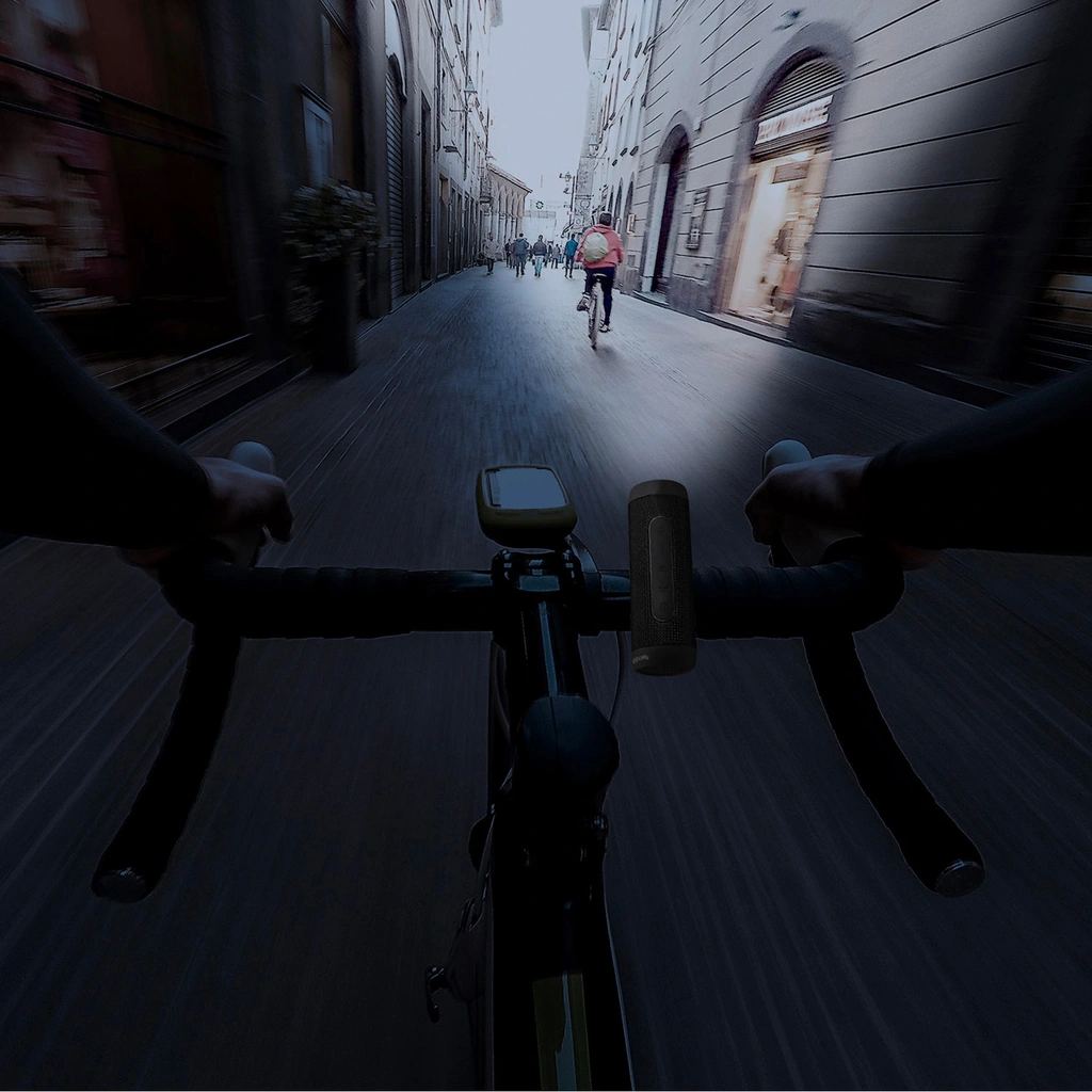 Lampa/Högtalare/Powerbank för cykel/e-scooter