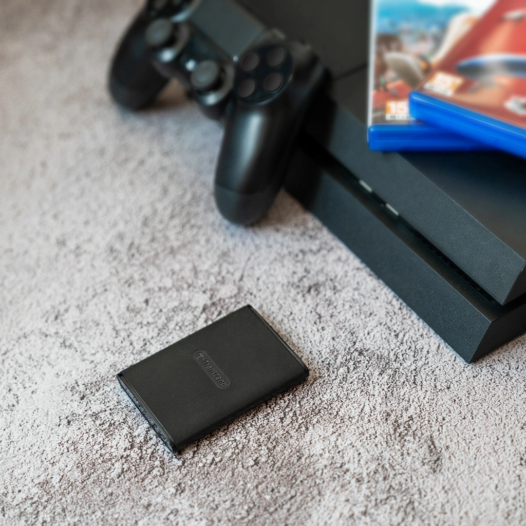 Portabel SSD ESD270C USB-C 500GB (R520/W460) Svart