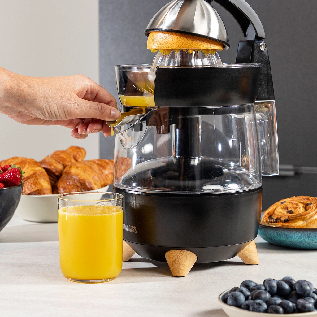 Juicepress  "Luxurious own design" Bamboo 300W