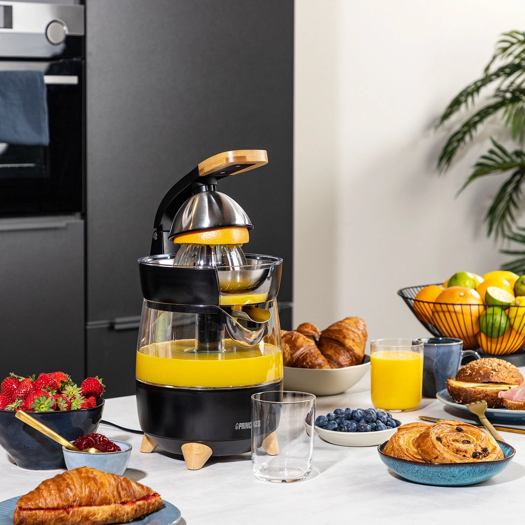 Juicepress  "Luxurious own design" Bamboo 300W