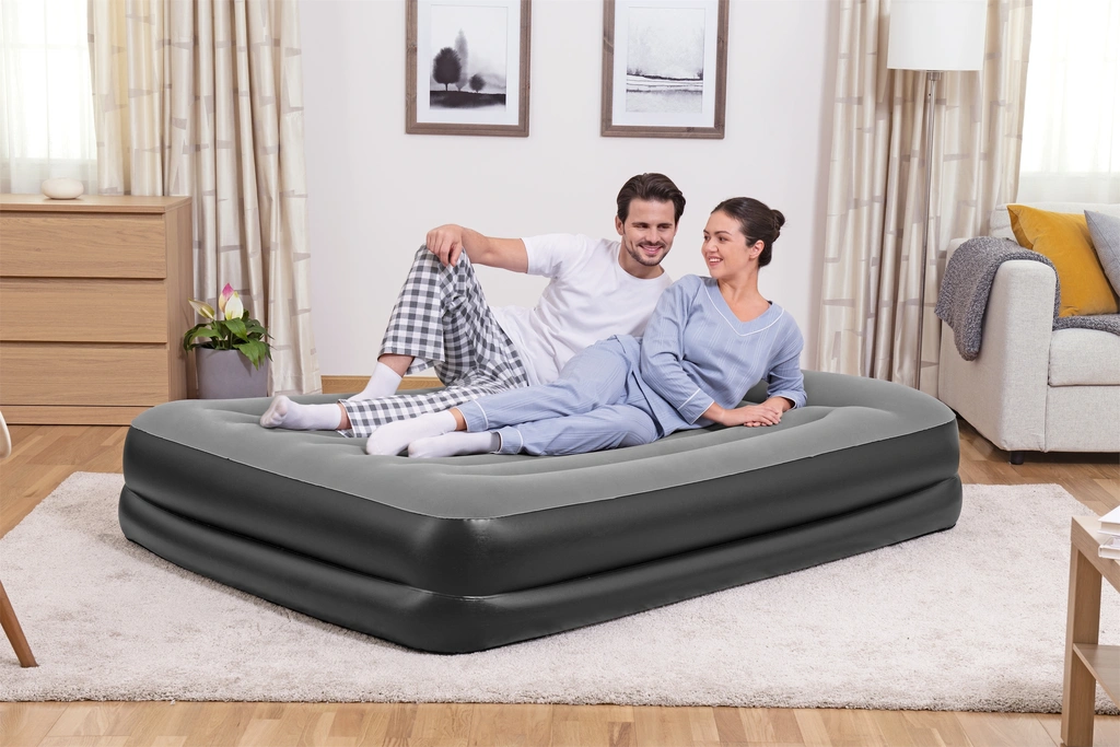 Luftmadrass Tritech 2.03m x 1.52m x 46cm