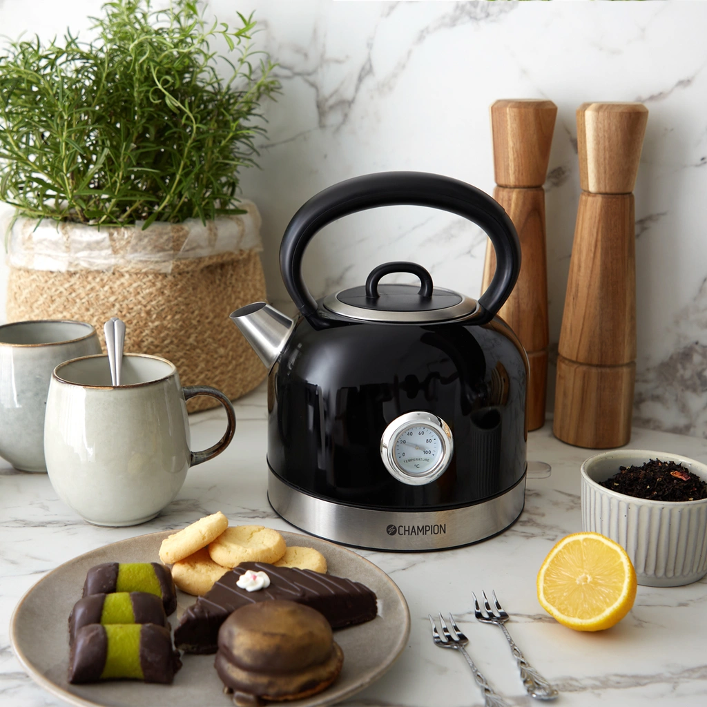 Vattenkokare Retro 1,7L VK401 Svart