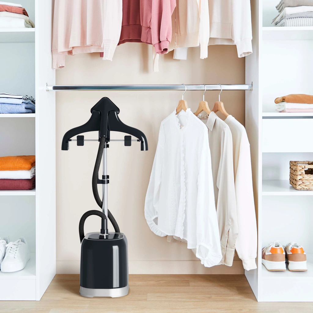 Pro Style Upright Garment Steamer  IT3480E1