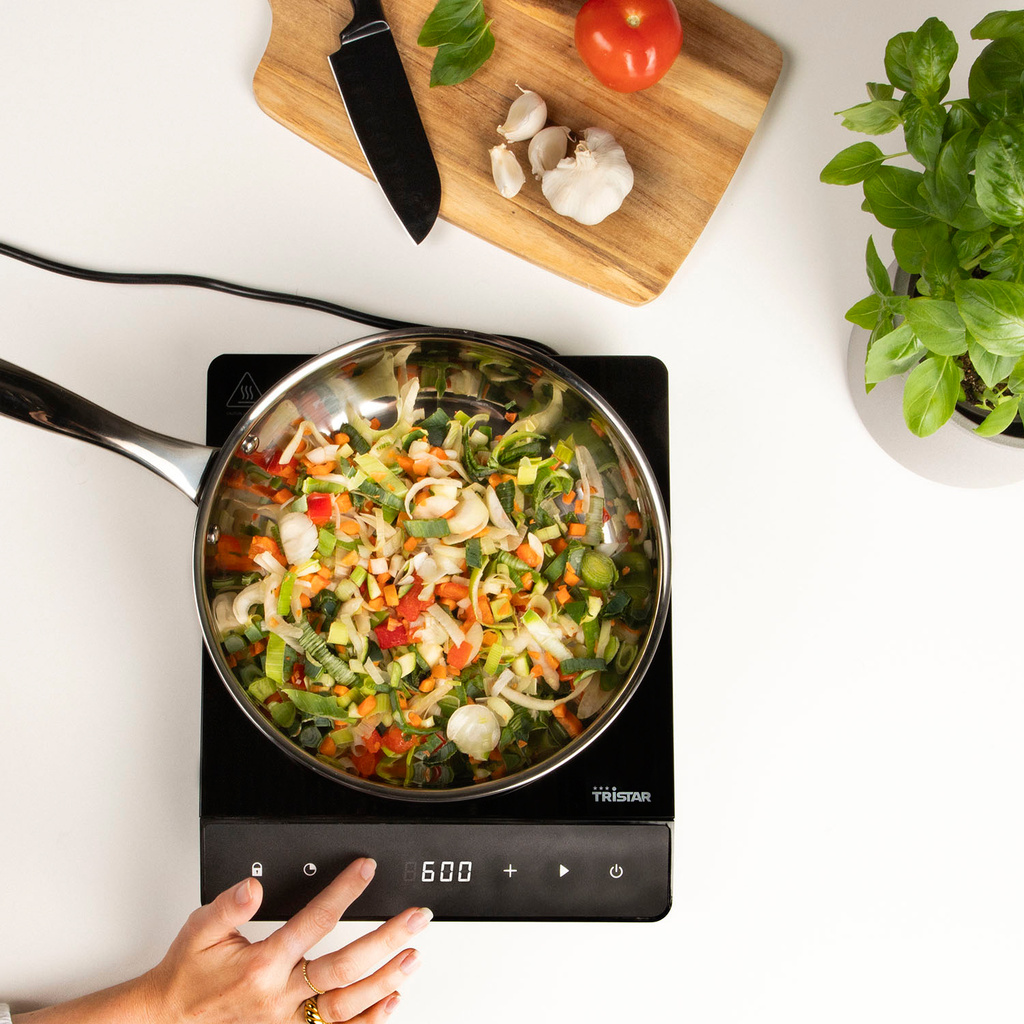 Induktionsplatta IK-6161 2000W LCD Digital 19cm