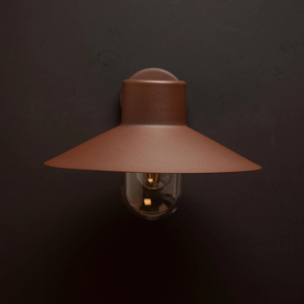 Victor Väggarmatur E27-sockel IP44 Corten