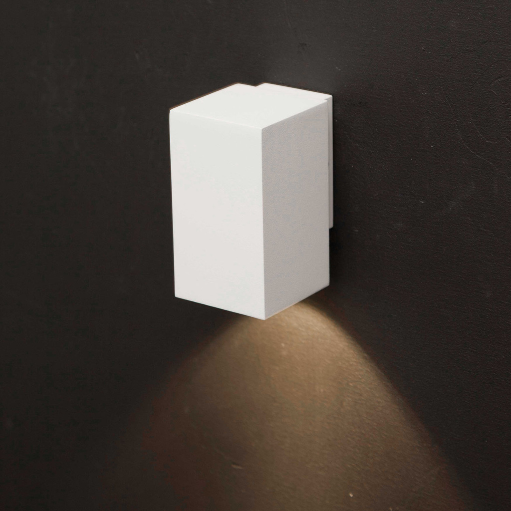 Mathias I Väggarmatur LED IP65 3000K 3W 290lm Vit