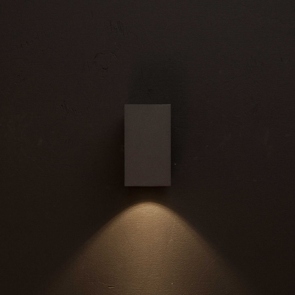 Mathias I Väggarmatur LED IP65 3000K 3W 290lm Antracit