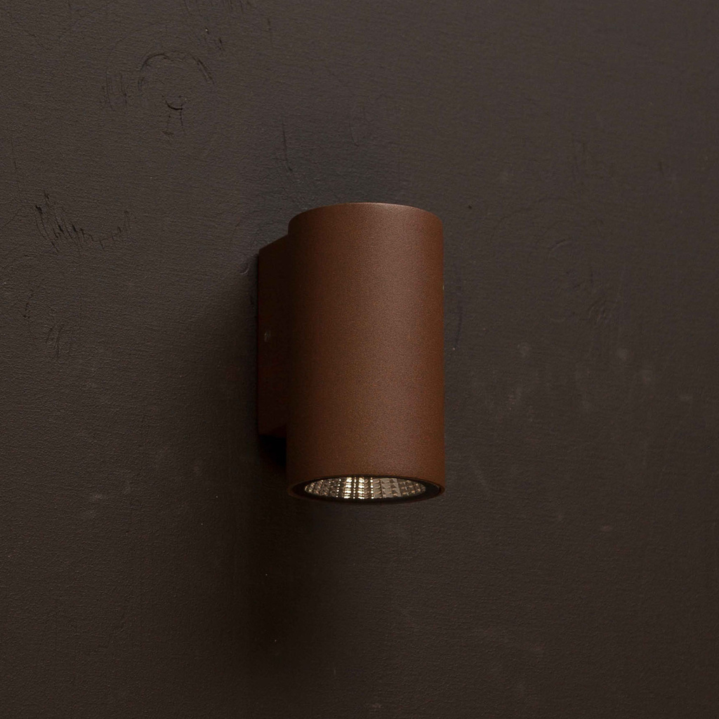 Erik I Väggarmatur LED IP65 3000K 2W 293lm Corten