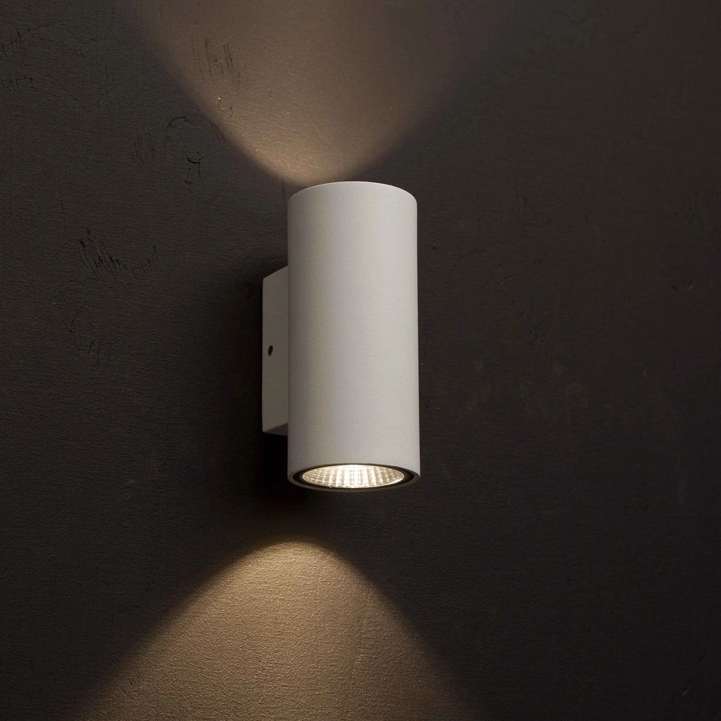 Erik II Väggarmatur LED IP65 3000K 6W 494lm Vit