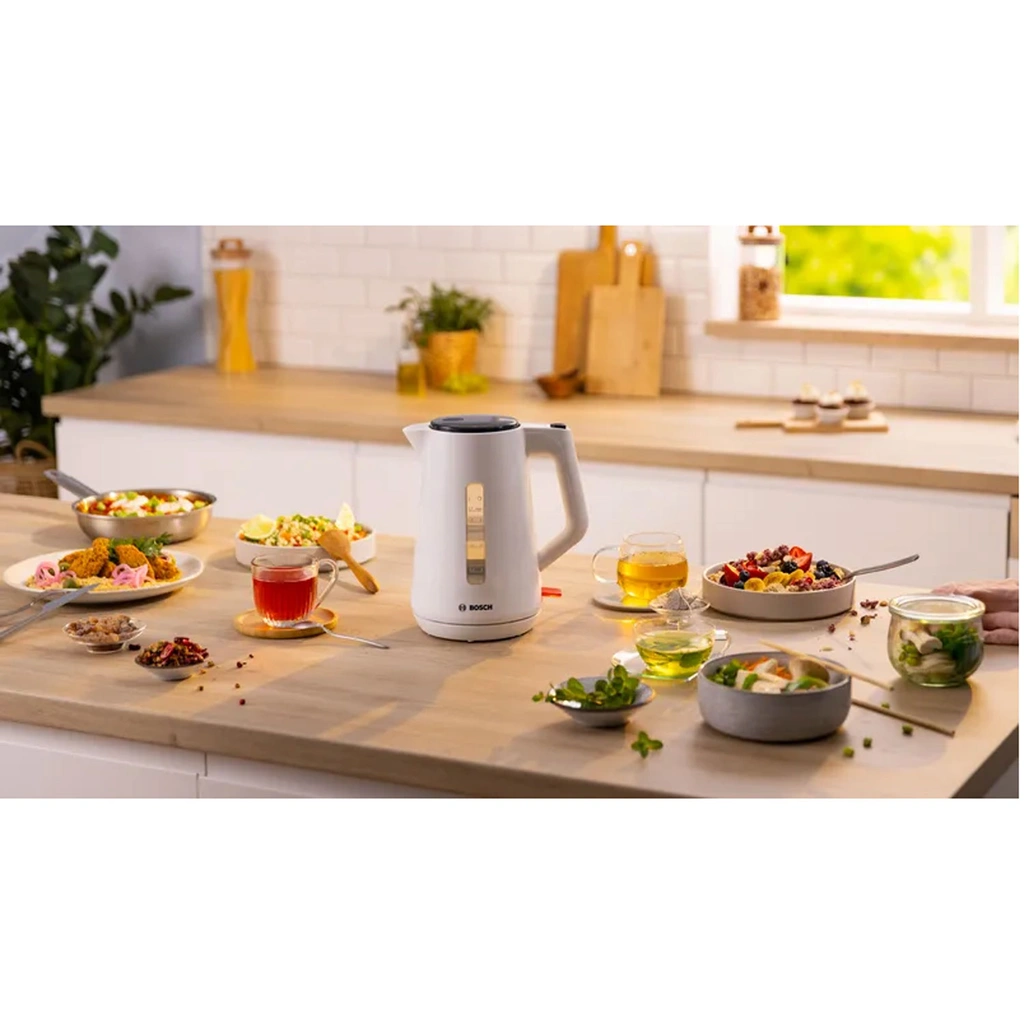 Vattenkokare TWK1M121 1,7l vit