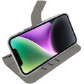 Wally Wallet Case iPhone 16e Svart