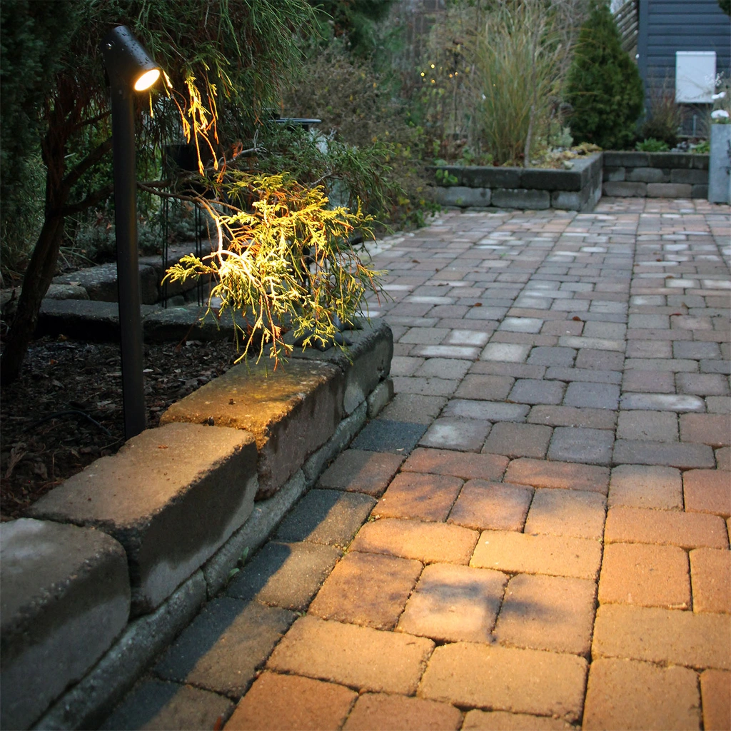 Luna 65 Pollare/Trädgårdsspot 350 lm 5W 35° Grå