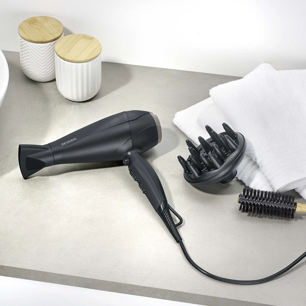 Hårfön m.  AC-Motor HT 0167 2300W Coolshotknapp