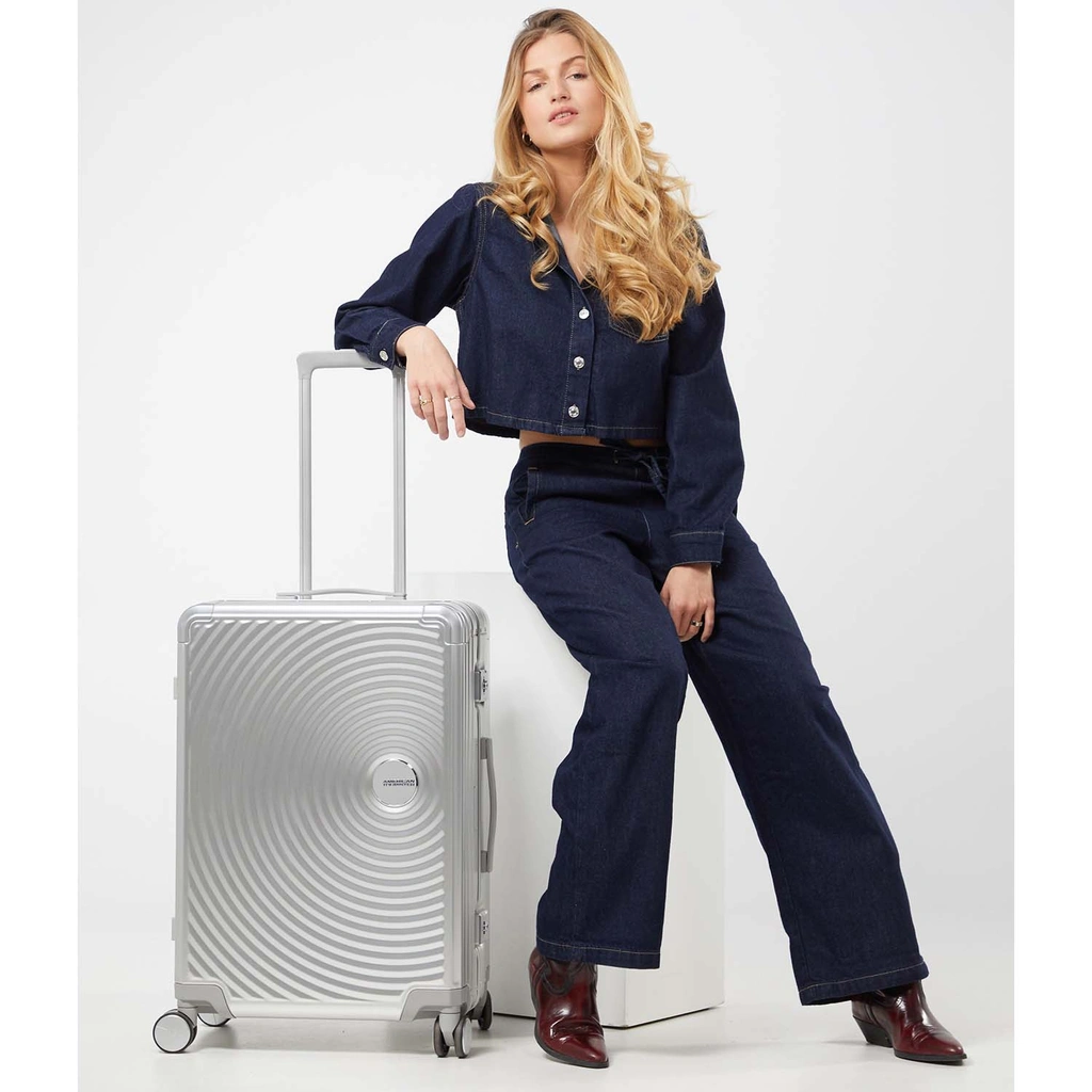 Resväska Soundbox Aluminium 68 Medium Silver