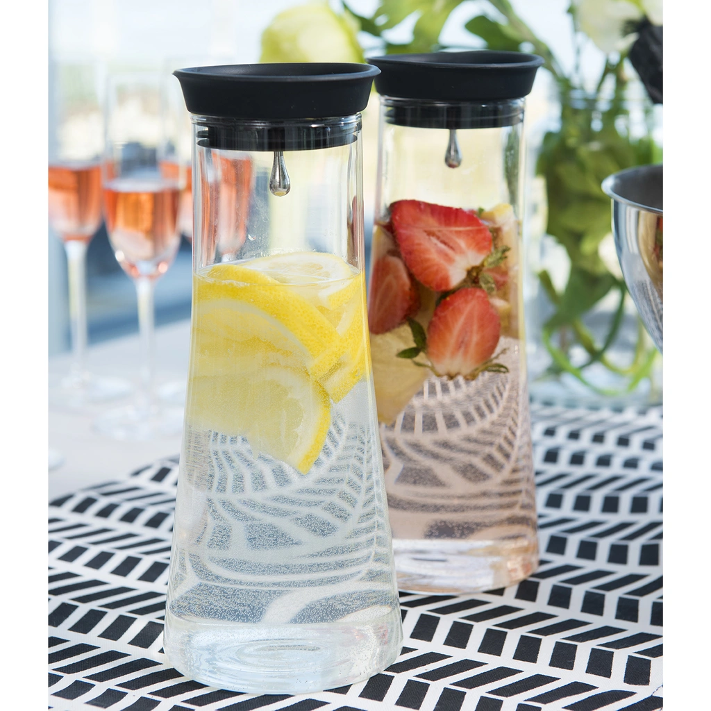 Glaskaraff med silikonlock 1 L