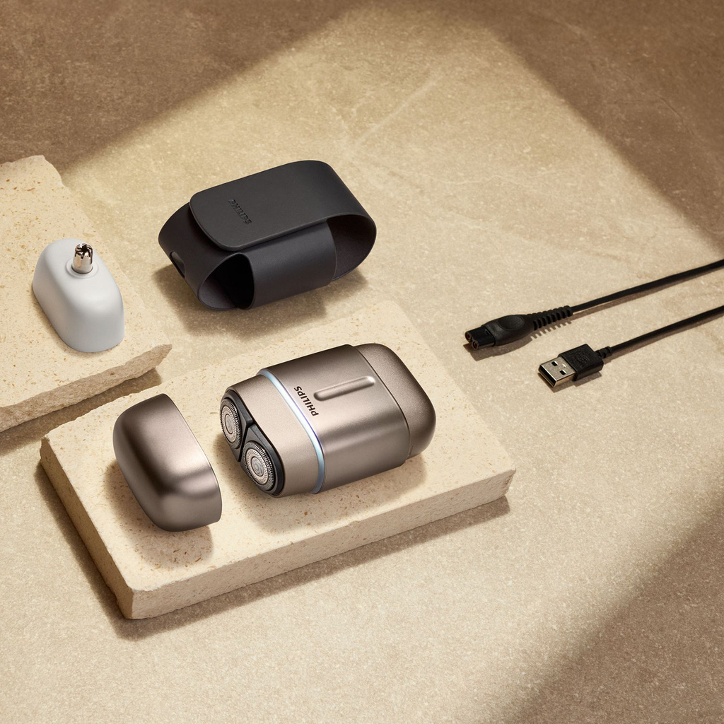 Philips Shaver 700 Series Wet & Dry Electric Compact Shaver