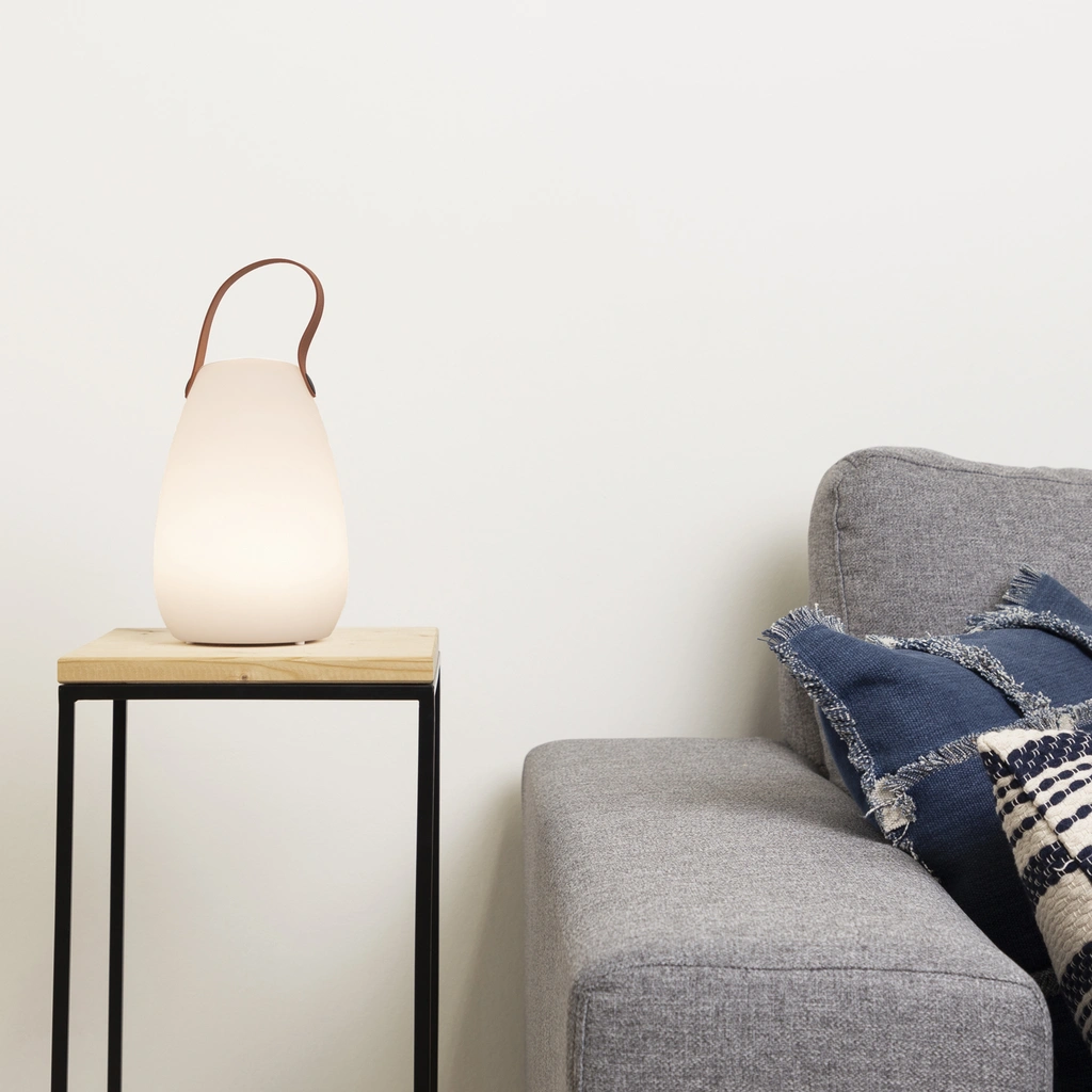 Uppladdningsbar utomhuslykta