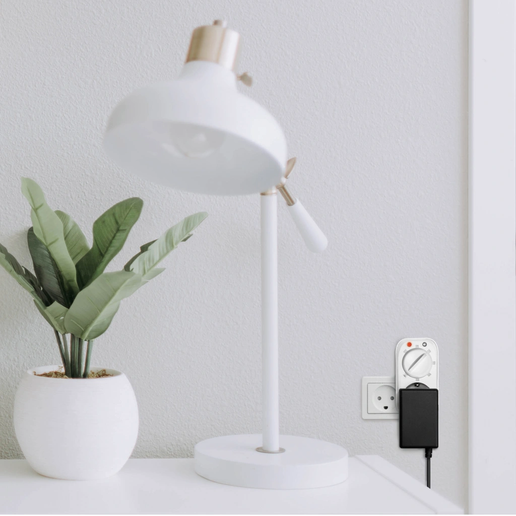 Inomhustimer med skymningssensor 16A